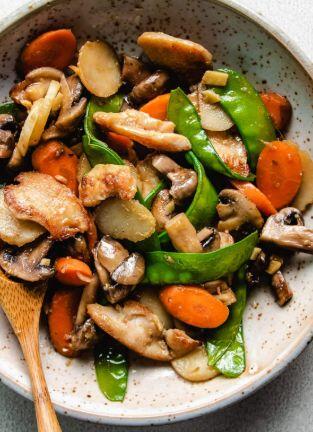 L#   Moo Goo Gai Pan