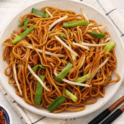Large  plain  Lo Mein